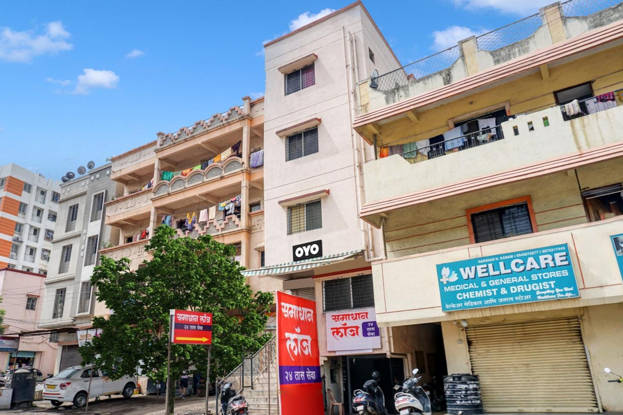 Spot On Samadhan Lodge 浦那 外观 照片